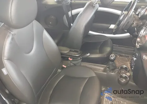 2013 Mini Convertible Cooper из США, поврежденный, VIN WMWZN3C52DT265876